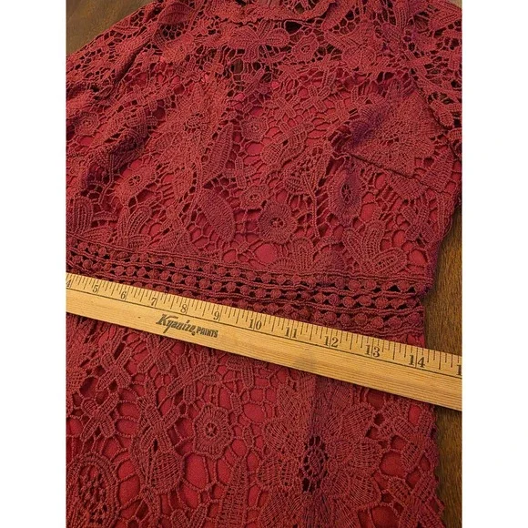 Eilly Bazar Women's Dress Size Medium Lace Overlay Burgundy Holiday Glam NEW - Picture 10 of 11